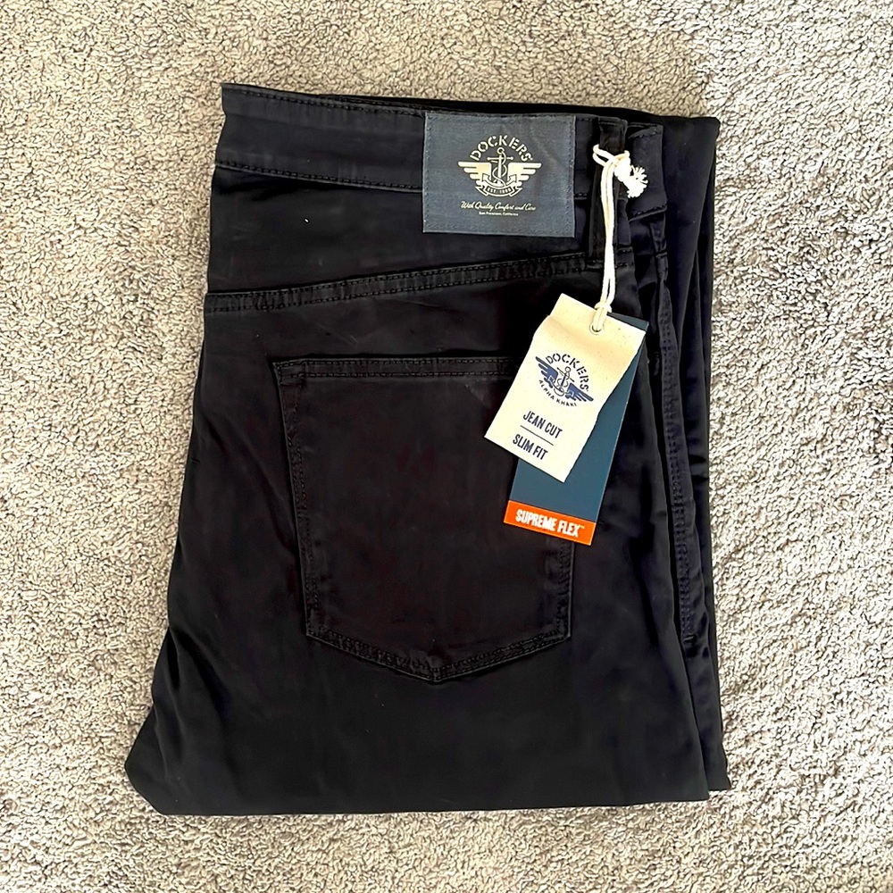 Men’s Dockers